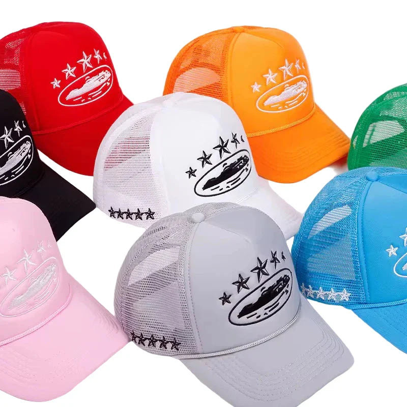 CORTEIZ ALCATRAZ TRUCKER HAT WHITE / RED