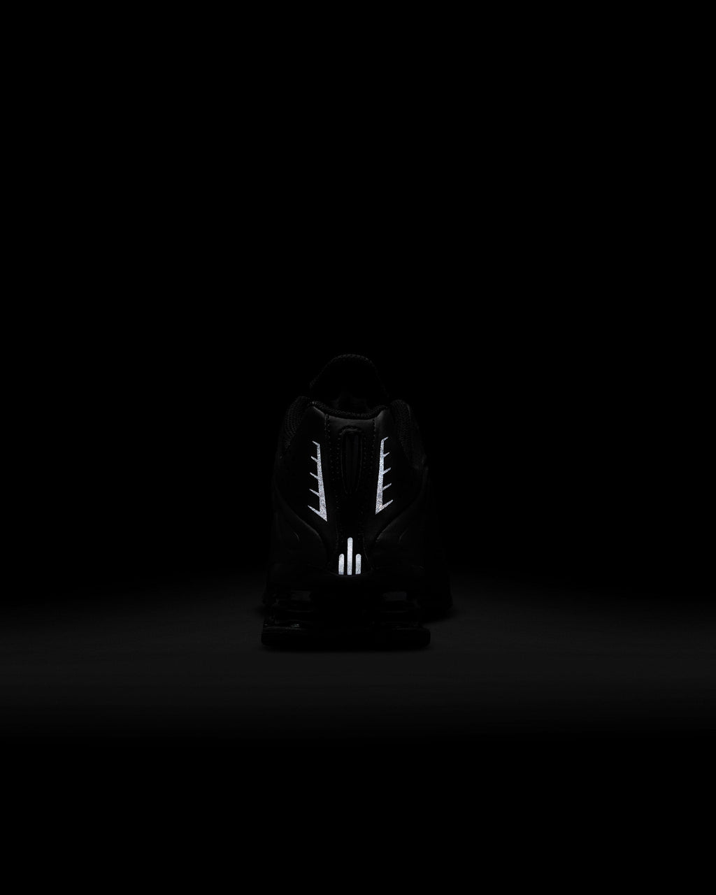Nike Shox R4